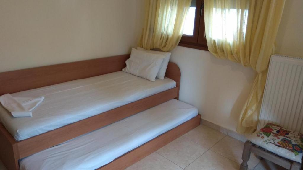 Επινειο/Epinio Appartement Nikiti  Buitenkant foto