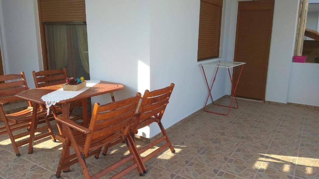 Επινειο/Epinio Appartement Nikiti  Buitenkant foto