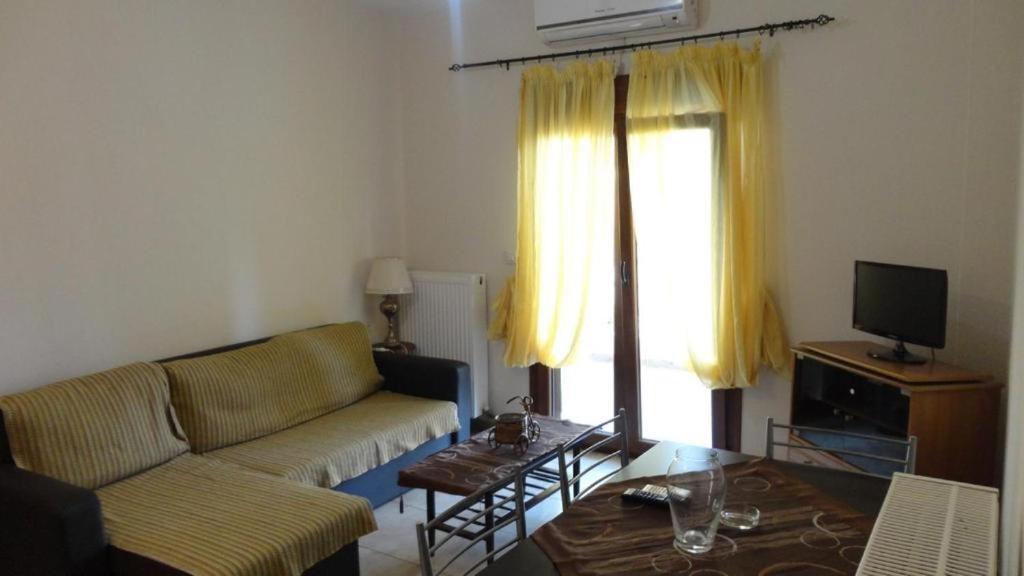 Επινειο/Epinio Appartement Nikiti  Buitenkant foto